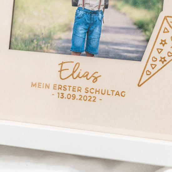 Bilderrahmen personalisiert zur Einschulung aus Holz "Schultüte"