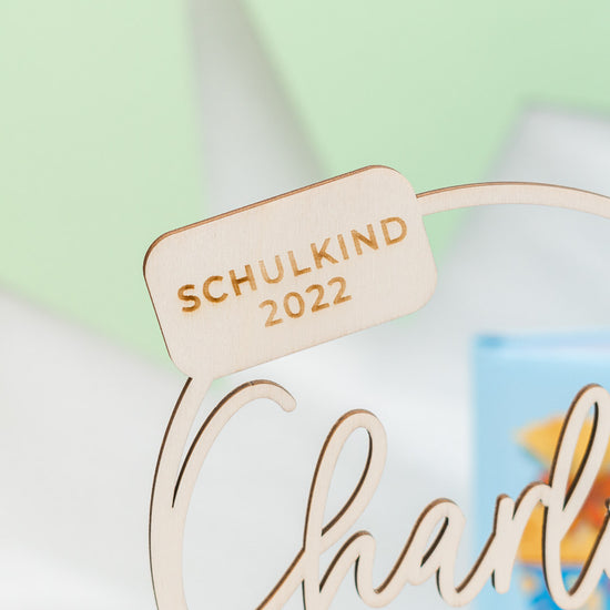 Cake Topper personalisiert zur Einschulung aus Holz "Schultüte"