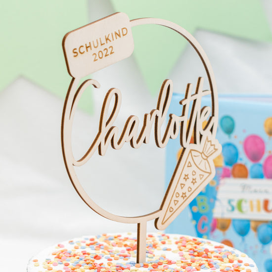 Cake Topper personalisiert zur Einschulung aus Holz "Schultüte"