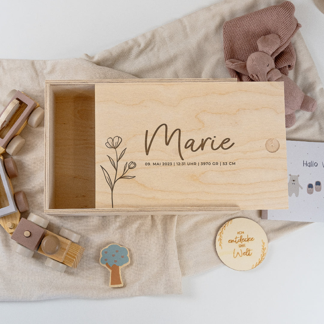 Personalisierte Erinnerungskiste Baby zur Geburt "Blume"