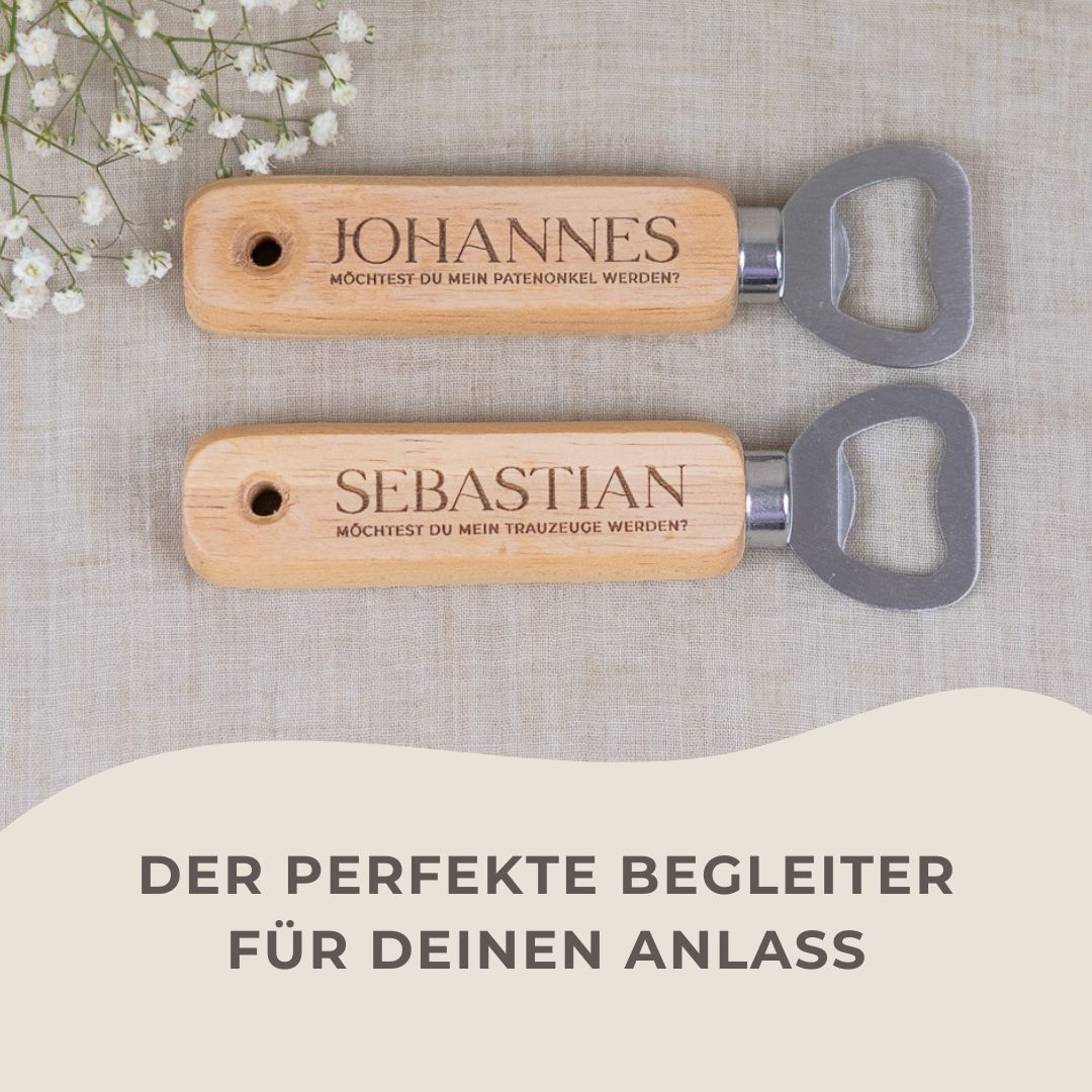 Flaschenöffner personalisiert aus Holz mit Gravur "Patenonkel fragen"