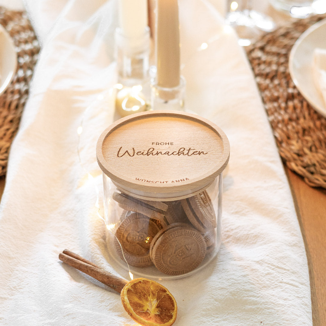 Keksdose personalisiert aus Glas mit Holzdeckel "Frohe Weihnachten"