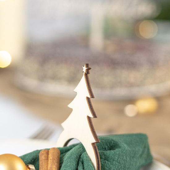 Serviettenringe zu Weihnachten aus Holz "Tannenbaum"