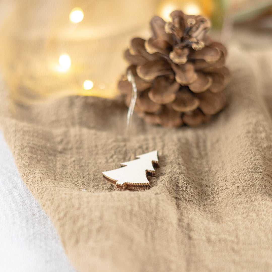 Streudeko zu Weihnachten aus Holz "Tannenbaum"