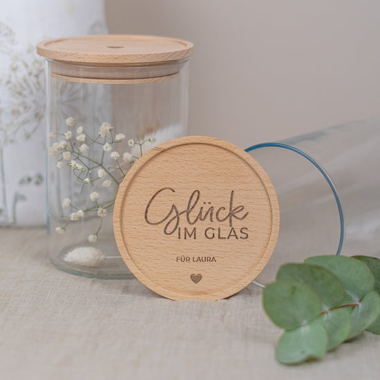 Keksdose personalisiert aus Glas mit Holzdeckel "Glück im Glas"