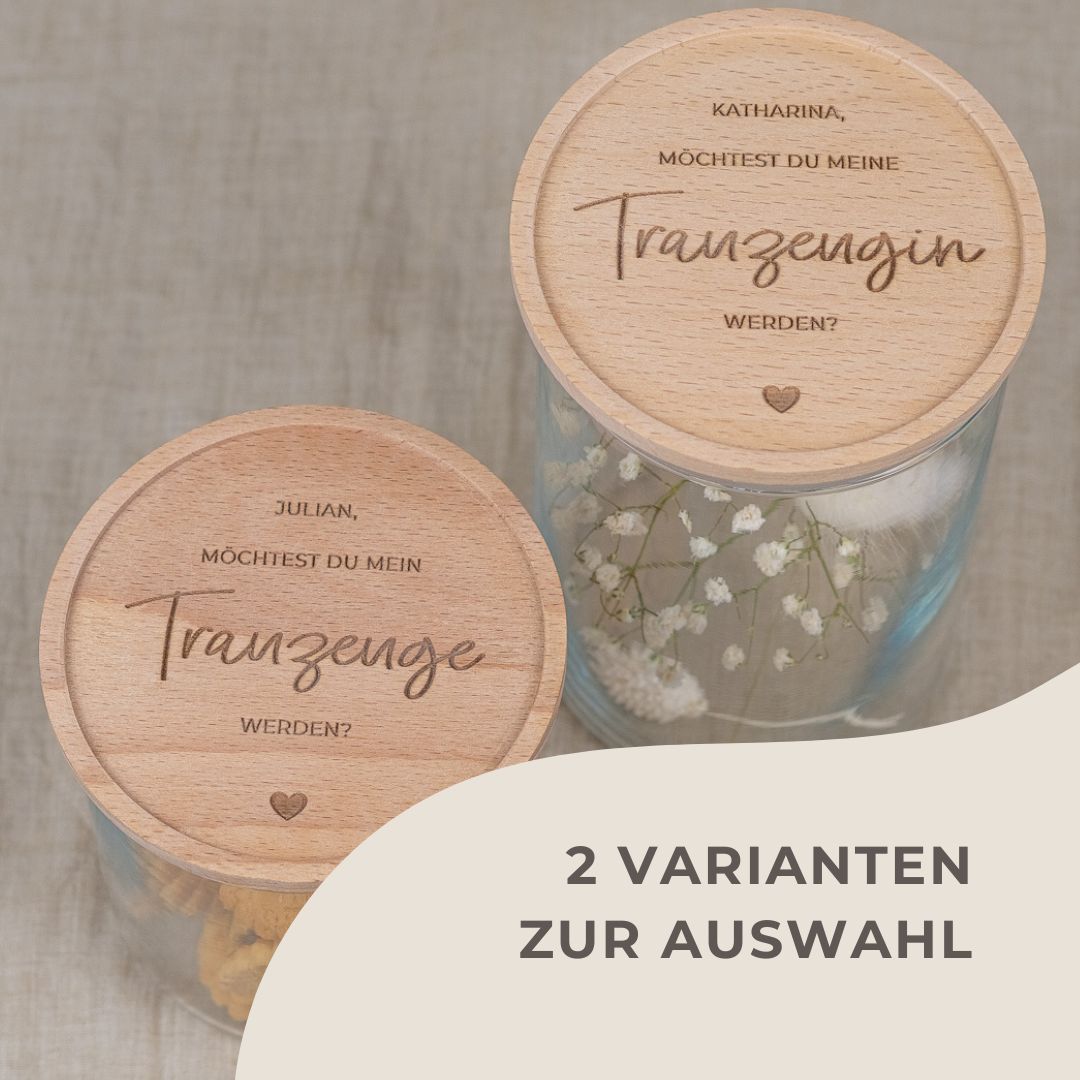 Keksdose personalisiert aus Glas mit Holzdeckel "Trauzeugen fragen"