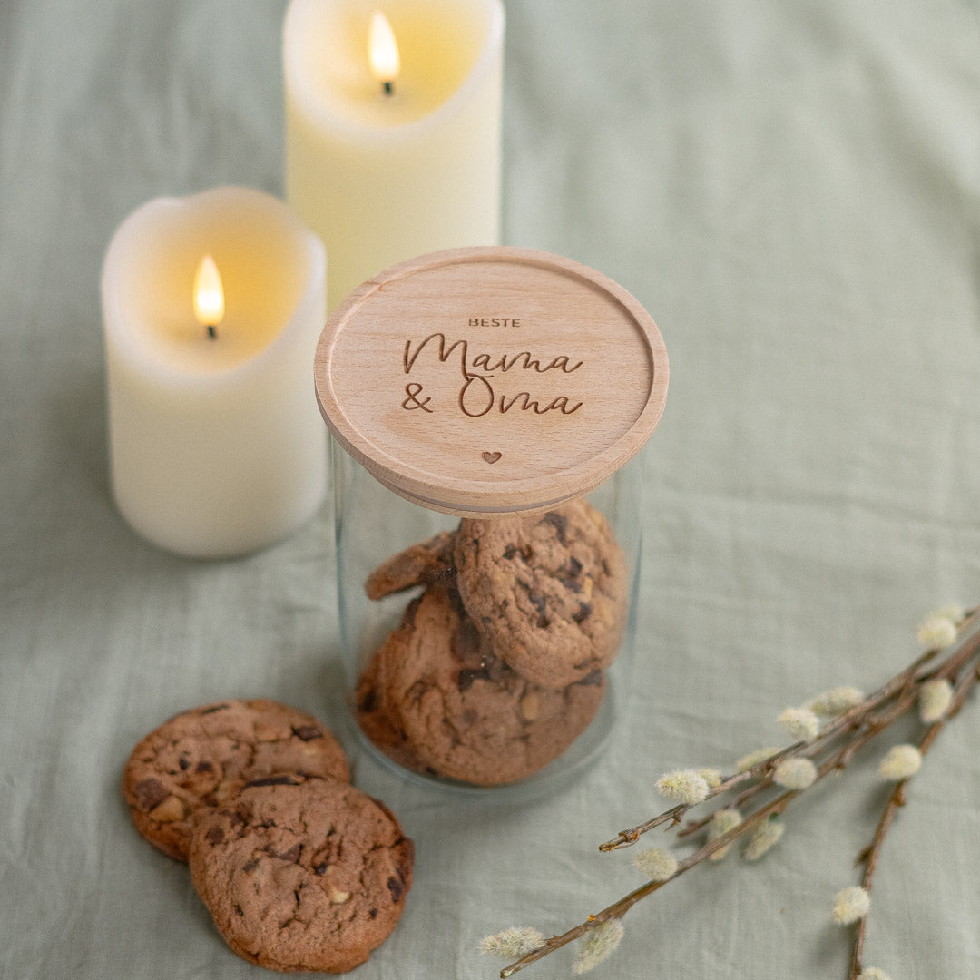 Keksdose personalisiert aus Glas mit Holzdeckel "Beste Mama & Oma"